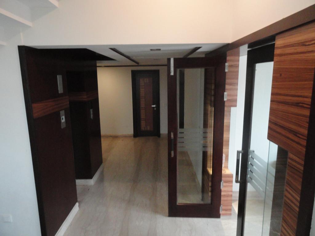 Royal Residence On Golf Course Road Gurgaon Exterior photo